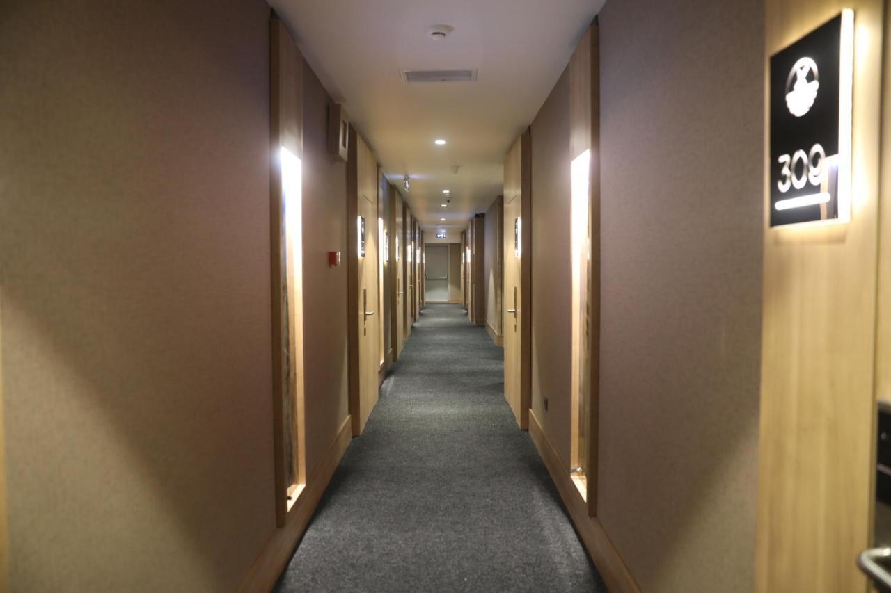 Radar Hotel Istanbul Bagian luar foto