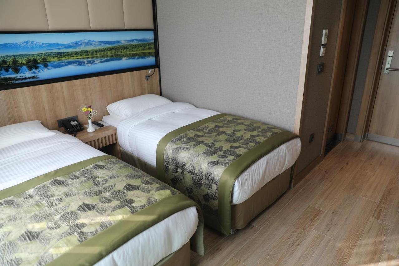 Radar Hotel Istanbul Bagian luar foto