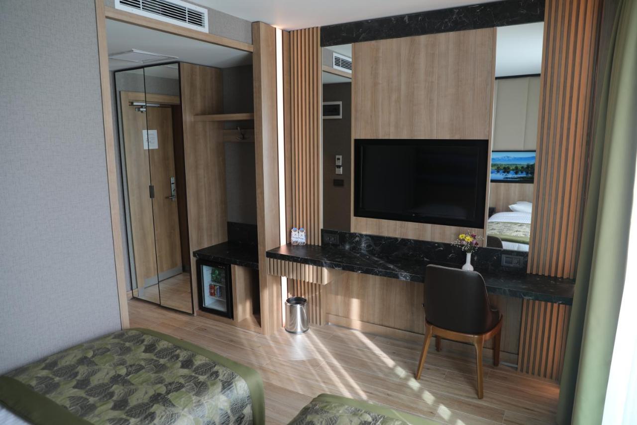 Radar Hotel Istanbul Bagian luar foto