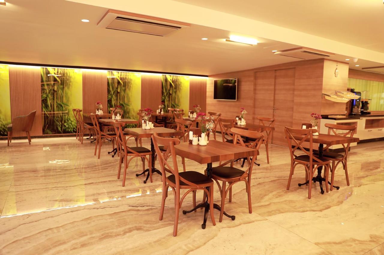 Radar Hotel Istanbul Bagian luar foto