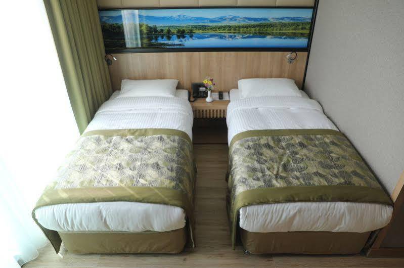 Radar Hotel Istanbul Bagian luar foto